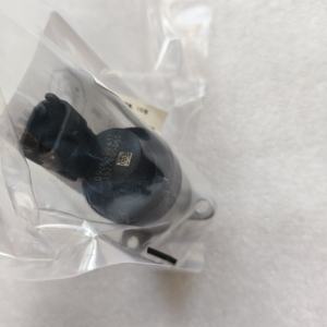 Dizel motor yedek parçaları yakıt ölçümlü <span class=keywords><strong>solenoid</strong></span> valf 0928400617 - Product Image 4