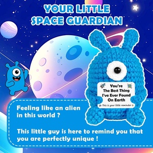 Peluche de Ganchillo Positivo y Reconfortante con Forma de Alien <span class=keywords><strong>para</strong></span> Apoyo Emocional - Un Regalo Divertido <span class=keywords><strong>para</strong></span> Parejas - Product Image 4
