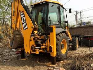 รถตักดิน JCB 3CX ขนาด4*4พร้อมรุ่นยอดนิยมรถแบ็คโฮมือสอง4CX ที่มีราคาถูกสีเดิมและสภาพดี - Product Image 6