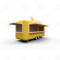 Food trucks de style célébrité : Attraction incontournable, prêts à vendre du thé au lait, du café, des repas légers, des collations et des souvenirs