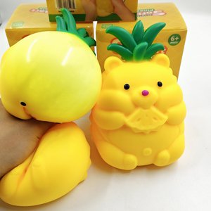 ลูกบอลบีบสับปะรดเนื้อนุ่ม ของเล่นบีบสับปะรดสีเหลืองนุ่ม ใช้เพื่อบรรเทาความวิตกกังวล - Product Image 1