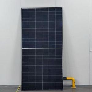 แผงโซลาร์เซลล์ RM-585W-182M/144TB 585W แบบ N-Type กระจกส่งแสงสูง ทนทานต่อ PID สำหรับการผลิตพลังงานที่เชื่อถือได้ RM-585W-182M/144 - Product Image 5