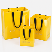 Ensemble cosmétique de luxe en matériaux recyclés, sacs cadeaux carrés blancs personnalisés avec doublure en éponge pour emballage de maquillage, boutique de beauté portable