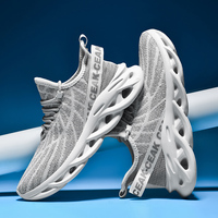 Chaussures de sport décontractées pour hommes, légères, respirantes, en mesh, à lacets souples, nouvelle semelle EVA, style printemps-été, design course à pied