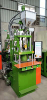 Machine de moulage par injection verticale, câble et prise de haute qualité, pour le plastique avec moule à chaud 55T, mm
