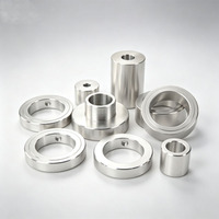 Entretoise de boulon en alliage sur mesure, usinée CNC, finition polie, filetage M3, ronde, en aluminium anodisé
