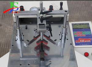 <span class=keywords><strong>Cloueur</strong></span> d'angle CNC automatique pour machine à moulures de cadres photo, machine à clouer les angles en bois à 90, 120, 135 degrés - Product Image 2