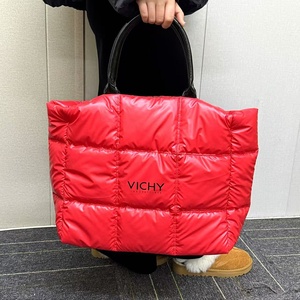 Large Capacity Lady Shopper Handbag Red Quilted Waterproof Puffer <b>Bag</b> <b>with</b> PU Handle <b>Zipper</b> Closure for Summer Use - Product Image 6