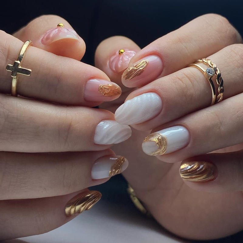 BZ1598 Gold Flake Jade Finger