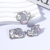 En gros, Pin's en émail et badges en métal à revers, motifs Meme Rat Amusant et Animaux Mignons, personnalisables, faible MOQ, pour sacs à dos, vestes et chapeaux
