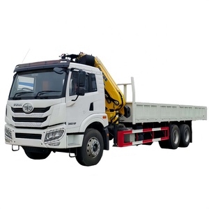Grúa montada en camión plegable FAW 6*4 25 toneladas directa de fábrica con plataforma de transporte de carga a la venta - Product Image 1