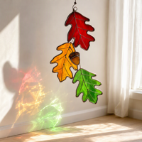 Attrape-soleil personnalisé en verre teinté Feuille de chêne et gland, Ornement suspendu pour fenêtre Automne/Hiver, Artisanat de décoration intérieure personnalisable