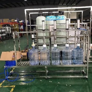 Tốc Độ cao hoạt động bằng tay 5 gallon nhựa barrelk nước tinh khiết Điền và đóng nắp máy cho 5L/20 L chai - Product Image 2