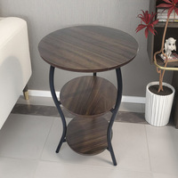 Quelques chambres, table de chevet, étagère de rangement circulaire simple, table basse moderne simple, canapé, petite table d'appoint