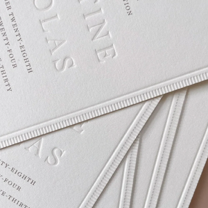 Aangepaste Kleurloze Reliëf Kunst Papier Visitekaartje Uitnodiging Vakantie Kaart Luxe Eenvoudige High-End - Product Image 2