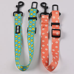 Cinturón de seguridad de coche de plomo de seguridad para mascotas de diseño personalizado cinturón de seguridad de perro de metal ajustable de boda de alta calidad - Product Image 1