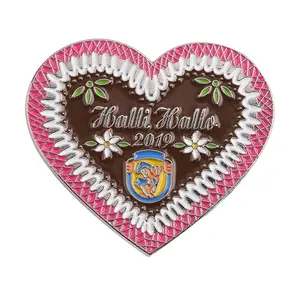 Professional Manufacturer Custom High Quality Bohemian Girly Lapel Pin Zinc Alloy Metal Color Paint Love Heart Shaped Badge