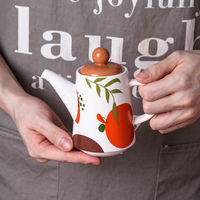 Vente en gros du fabricant Verres en céramique 3 en 1 Théières Ensembles de tasses Coffret cadeau arabe Service à thé royal turc de l'après-midi