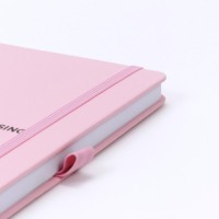 Vente en gros en usine et cahiers d'agenda A5 PU avec logo sur mesure avec bandes élastiques, blocs-notes et cahiers en cuir PU.