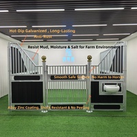 Panneaux modulaires portables en bambou durable pour boxes à chevaux, écuries préfabriquées extérieures avec toit complet