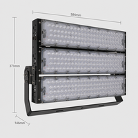 Projecteurs LED sportifs incurvés carrés anti-éblouissement IP66 600W 700W SMD5050 à intensité variable 6500K 230V 380V pour le tennis de table