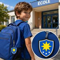 Llavero Plano Personalizado de PVC Suave 2D con Diseño de Escudo de Héroe de Dibujos Animados, Regalo para Niños
