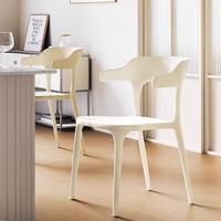 Chaise de salle à manger en plastique PP colorée, robuste et écologique, empilable, pour restaurant, café et loisirs, vente en gros