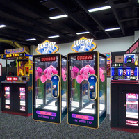 Jeux d'arcade populaires à pièces Lucky 7 Cut Prize Game Claw Machine Machine Indoor Crane Claw Machine Doll Toy Claw Machine à vendre