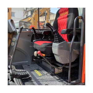 Mini pelleteuse sur chenilles DOOSAN DX60-9C d'occasion d'une capacité de 6 tonnes presque en parfait état Boîte de vitesses ISO Isuzu Boîte de vitesses moteur PLC d'origine - Product Image 6