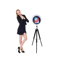 Photo Booth iPad & Kamera Portabel Laris Manis dengan Lampu LED RGB Kontrol Layar Sentuh dan Flight Case untuk Acara Pesta Pernikahan