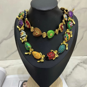 Retro Punk coleottero a forma di cuore <span class=keywords><strong>coccinella</strong></span> croce a forma di fiocco colorato di moda gioielli <span class=keywords><strong>collana</strong></span> a catena per feste e regali - Product Image 1