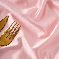 Serviette de table en tissu satiné brillant pour hôtel, restaurant, salle à manger, banquet, petite serviette pliée en forme de fleur