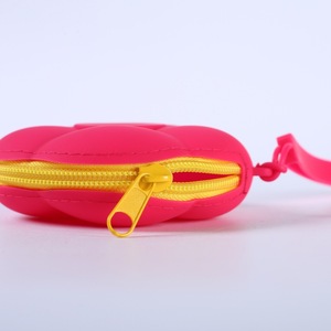 <span class=keywords><strong>กระเป๋าใส่เหรียญ</strong></span>ซิลิโคนแบบมีซิป สำหรับนักเรียน 男女 ใช้ได้ ใส่เหรียญและหูฟัง พร้อมสายคล้อง - Product Image 6