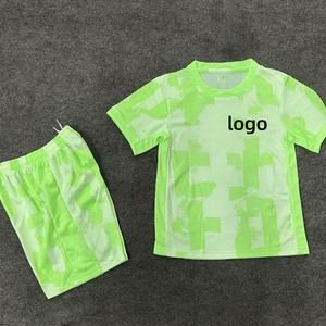 2025-2026定制高品质粉色足球套件，适用于苏亚雷斯9号足球运动员版S-4XL套件OEM服务 - Product Image 6