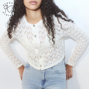 KD fabricant de tricot personnalisé OEM ODM bouton tricots à manches longues voir à travers Pointelle <span class=keywords><strong>maille</strong></span> creuse femmes <span class=keywords><strong>Cardigan</strong></span> - Product Image 1
