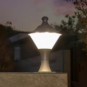 Solo Testa Luminosa per Esterni, Professionale, Effetto Luce da Parete, Personalizzabile, per Giardino, Impermeabile, Design Moderno - Product Image 1