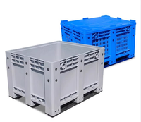 Conteneur de palette en plastique ventilé robuste de 600 litres avec roues et couvercle pour fruits et légumes
