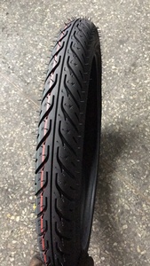 Pneumatico Moto Premium 2.75-18 Alta Aderenza Anti-Foratura Nuovo con <span class=keywords><strong>1</strong></span> Anno di Garanzia per Uso Stradale - Product Image 2
