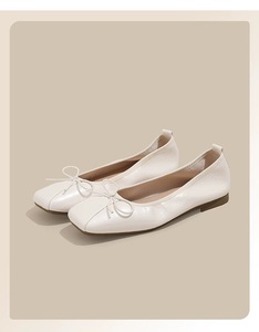 Ballerines de style français couleur champagne pour femmes avec nœud à découpe basse, ballerines de style français avec nœud couleur argent - Product Image 5