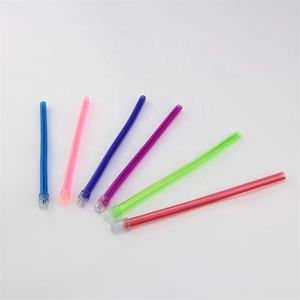 Vendita calda medici monouso aspirazione dentale Saliva espulsori strumento dentale colorato punte e tubi - Product Image 6