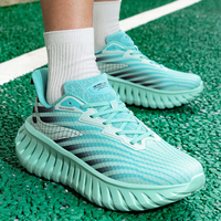 Chaussures de course à lacets pour hommes, légères, respirantes, antidérapantes, baskets de mode en maille, décontractées, sportives, rehaussantes