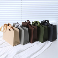 Sac en papier de luxe personnalisé avec logo et poignée en ruban, sac cadeau de haute qualité pour collier, bague, bracelet, boucles d'oreilles