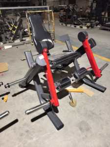 Máquina de <span class=keywords><strong>prensa</strong></span> de piernas sentado comercial - Equipo de gimnasio con carga de discos para entrenamiento de cuádriceps - Product Image 3