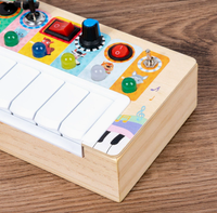 Jouet musical en bois pour enfants avec clavier de piano et effets sonores d'animaux, planche d'activités multifonctionnelle sensorielle pour développer la motricité fine
