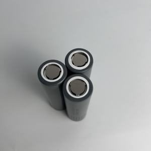 21700 솔리드 스테이트 배터리 3.7V 5000mAh 충전식 원통형 (500 사이클 포함) 전동 공구 및 가전 제품 - Product Image 4