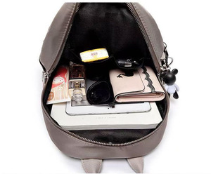 Zaino Classico da Esterno, Borsa a Tracolla alla Moda per Donna, Zaino per Studentesse delle Scuole Medie con Ciondolo, Zaino da Donna - Product Image 6
