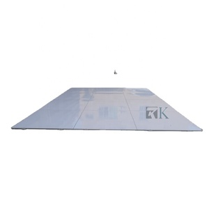 Plateforme carrée blanche brillante pour la décoration de sols de mariage - Product Image 1