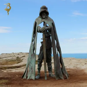 Patung besar luar ruangan, tintagel castle king arthur perunggu dengan pedang