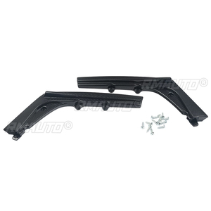ส่วนต่อขยายดิฟฟิวเซอร์กันชนหลังสำหรับ BMW F80 M3 F82 M4 ปี 2015-2020  แผ่นป้องกันกันชน สปอยเลอร์ ลายคาร์บอนไฟเบอร์ สีดำเงา - Product Image 2