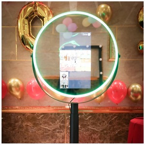 Usine chinoise photobooth moi <span class=keywords><strong>mariage</strong></span> miroir stand magique <span class=keywords><strong>Prix</strong></span> compétitif - Product Image 4